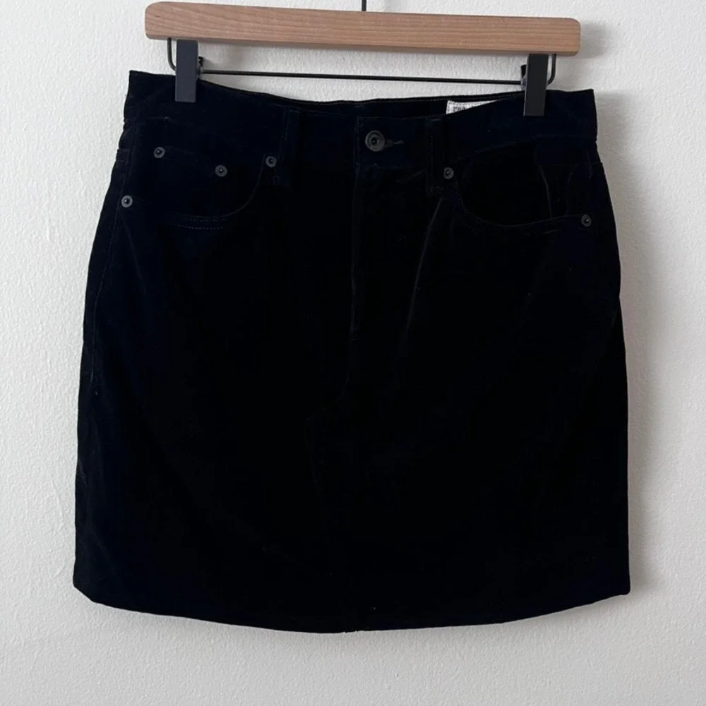Rag‎ & Bone Dive Skirt in Black Velvet Casual Mini Skirt size 27